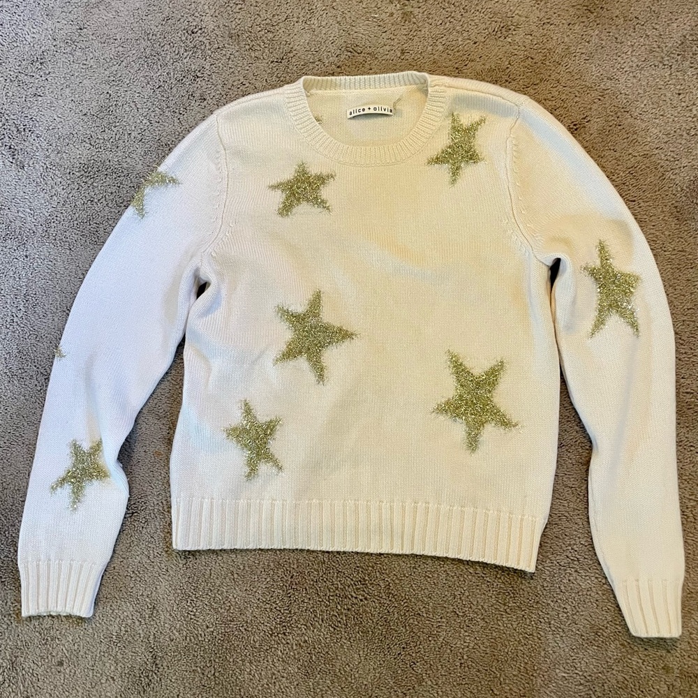 Alice + Olivia white wool sweater with gold stars medium